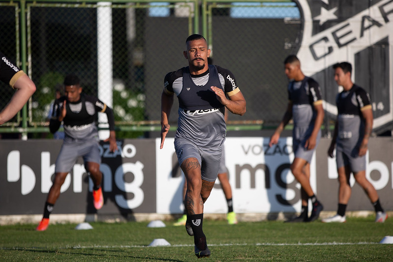 Ceará se reapresenta em Porangabuçu focado em partida contra o Avaí