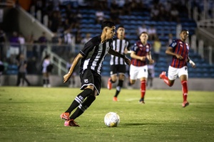 Sub-20: Ceará luta, mas é superado pelo Bahia no duelo de ida da final da Copa do Nordeste