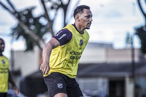 Ceará realiza treino apronto em Londrina e está pronto para duelo deste domingo, pelo Campeonato Brasileiro