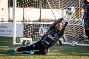 Elenco alvinegro retoma os treinos em Porangabuçu e realiza o quinto trabalho para enfrentar o Internacional