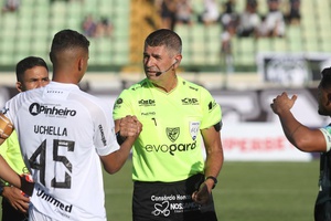 Camp. Cearense: Marcelo de Lima Henrique (CBF Master) apita Tirol x Ceará pela 5ª rodada