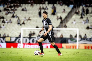 Camp. Brasileiro: Em jogo de seis gols, Ceará empata com Vila Nova por 3 a 3