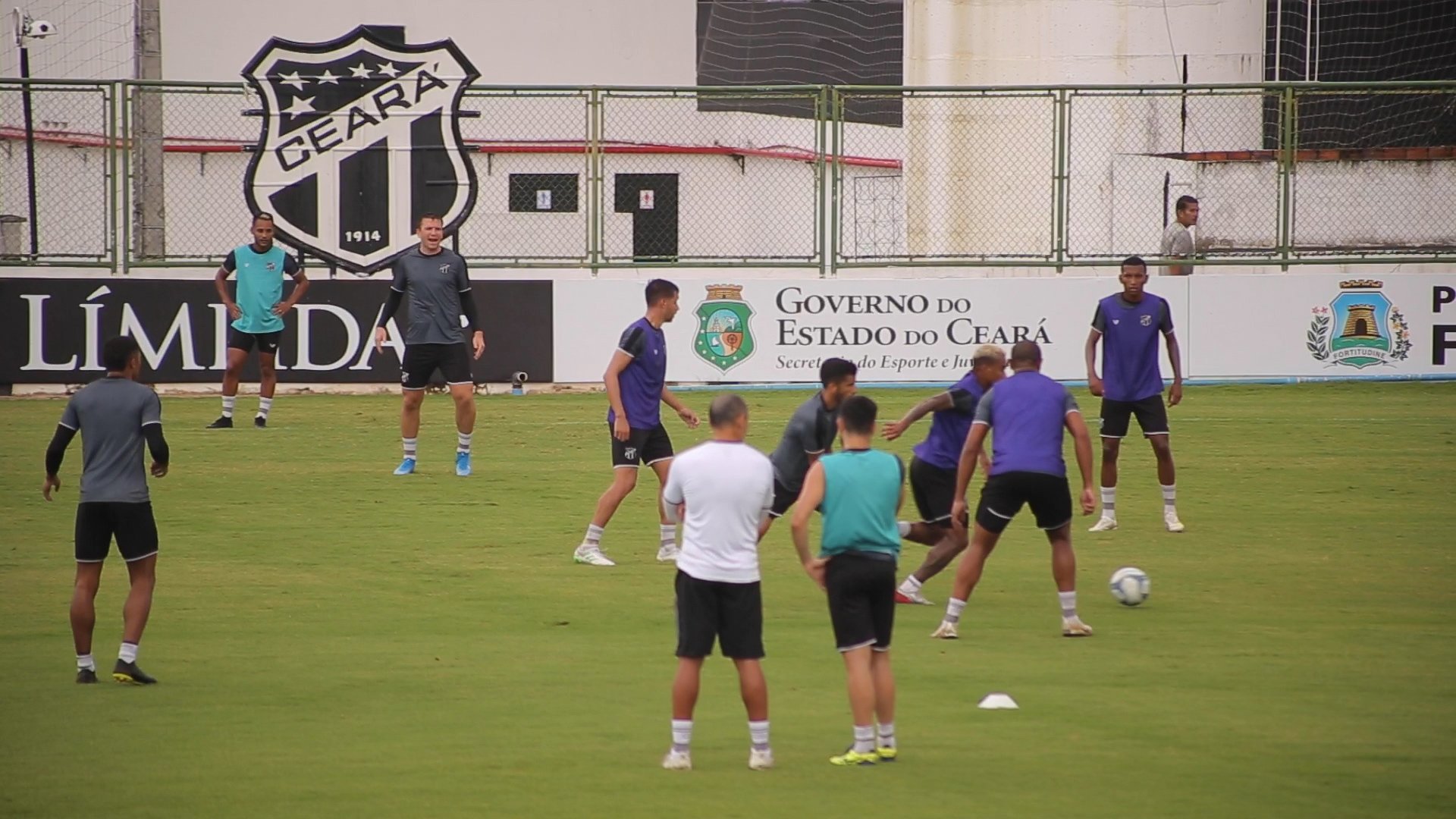 Após classificação na Copa do BR, Ceará retorna à Capital e já treina no CT de Porangabuçu