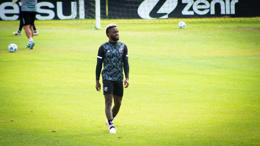 Na Cidade Vozão, Ceará tem mais um dia de treinamentos visando o jogo contra o América/MG