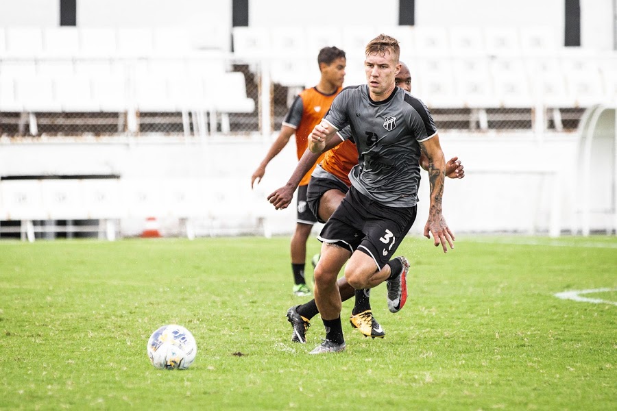 Ceará treina em Porangabuçu e dá continuidade na preparação contra o Botafogo/PB