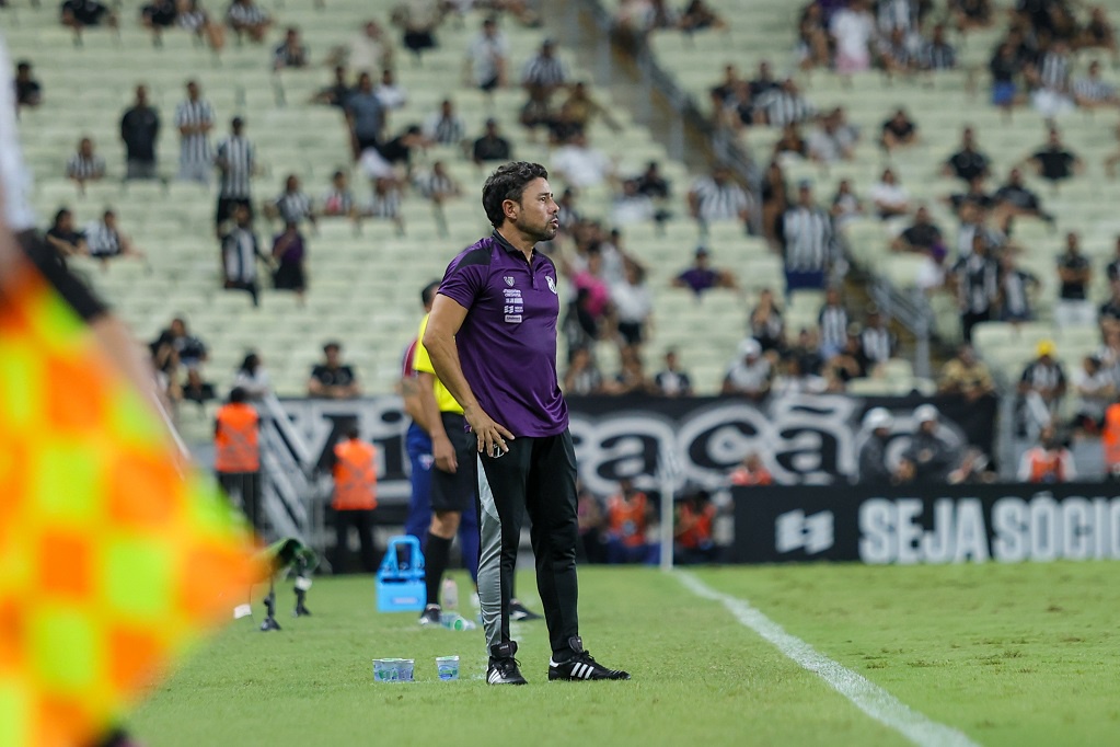 Denis Iwamura valoriza triunfo diante do rival pelo Nordestão: “Conquistar uma vitória no clássico é muito bom”