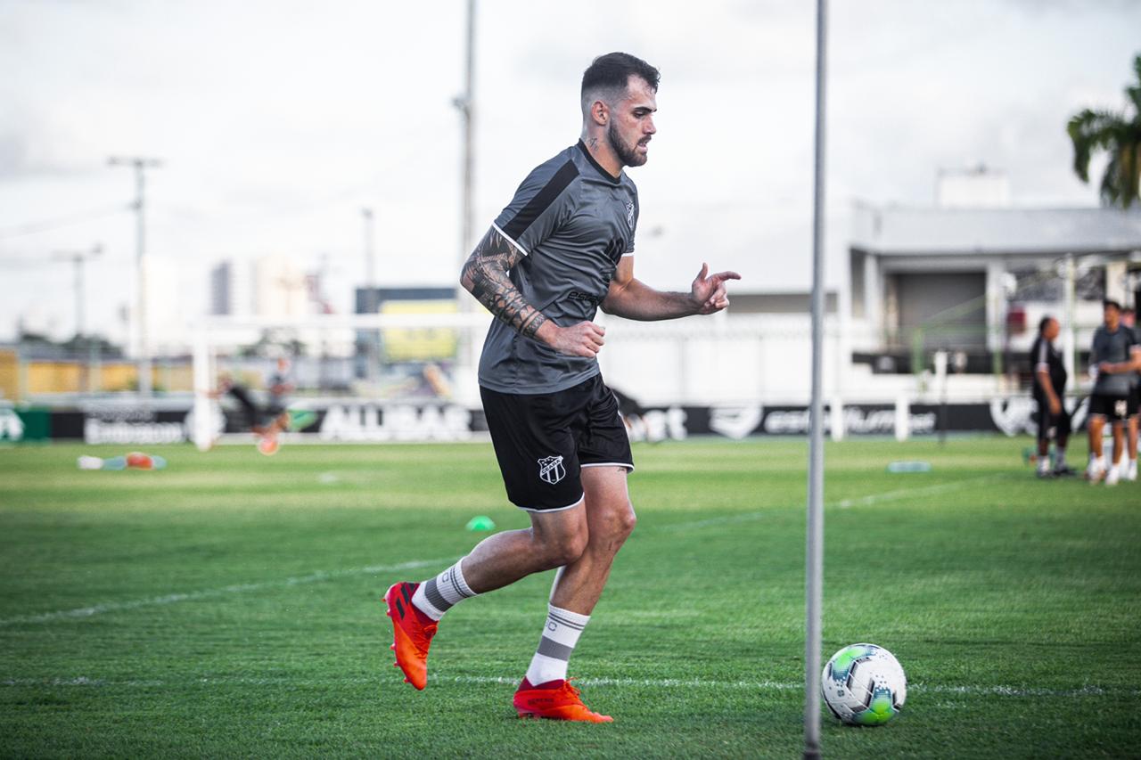 Ceará se reapresenta em Porangabuçu e inicia preparação para jogo de volta contra o Palmeiras