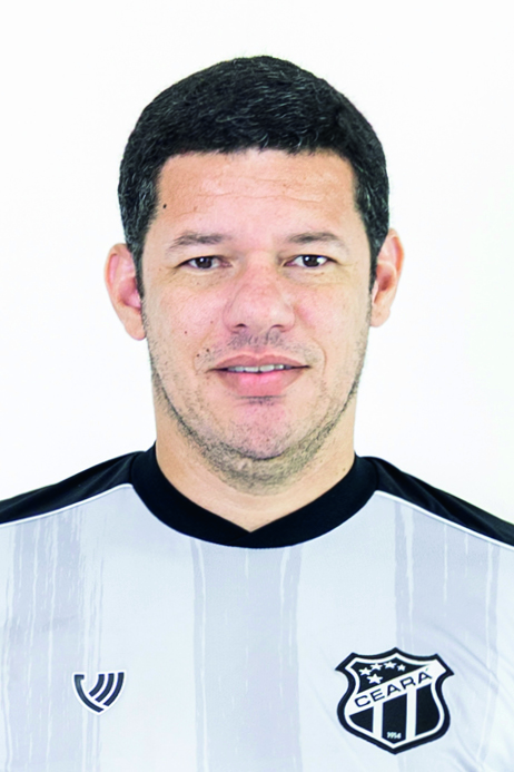 Saiba mais sobre: Rennato Bennata  